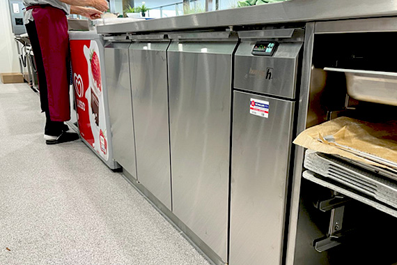 Ersatz Kälteanlagen Mensa Küsnacht