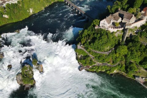Nouveau client aux chutes du Rhin